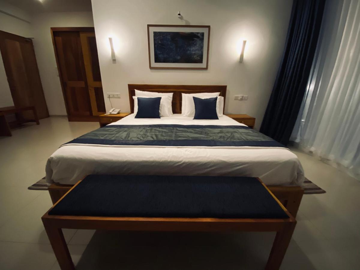 Hotel The Lighthouse Negombo Zewnętrze zdjęcie